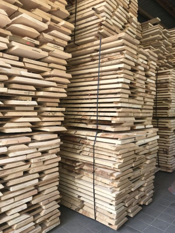 cherestea stejar Cherestea lemn scandura de stejar uscat KD sau AD